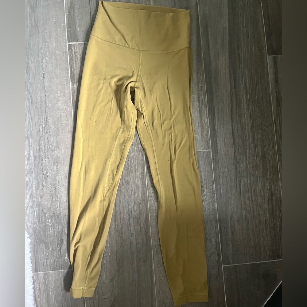 Lululemon leggings size 4